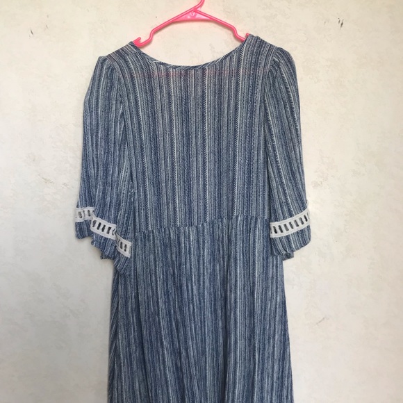 Gibson Latimer - Long sleeve dress - Picture 2 of 3